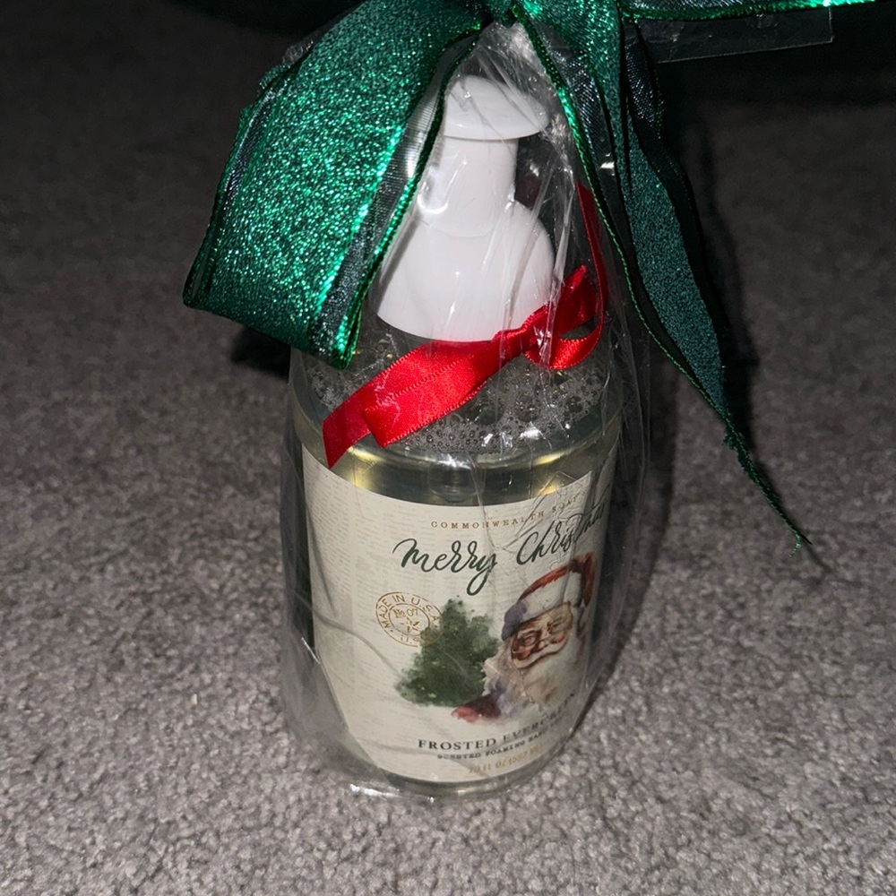 Frosted Evergreen Hand Soap!